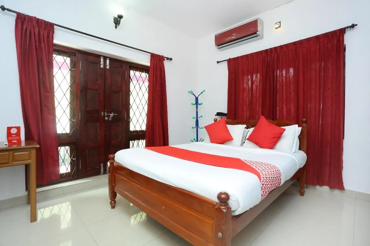 Oyo 16717 Sreekrishna Kailas Inn Chavakkad India