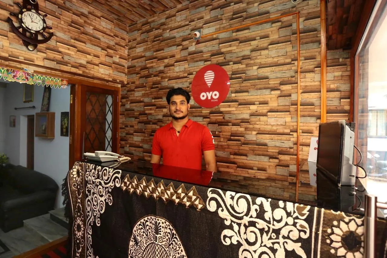 *** Hotel Oyo 16717 Sreekrishna Kailas Inn Chavakkad India